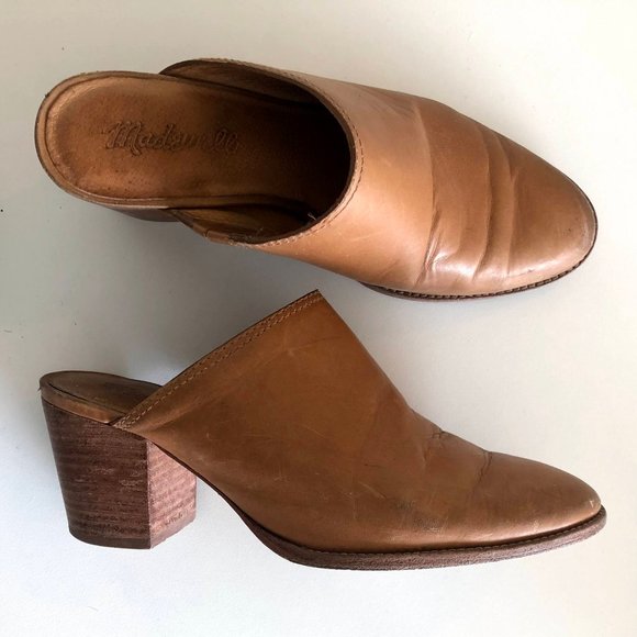 ‼️LAST CHANCE - NAME YOUR PRICE - DONATING FRI 4/29‼️ 🌟HP!🌟 Leather Mules - Picture 2 of 5